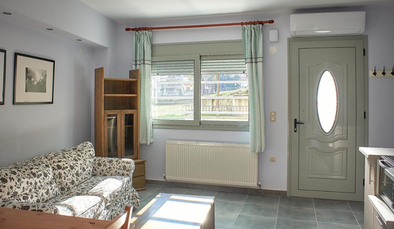 Varvara Lake Dramatown Studio Εξωτερικό φωτογραφία
